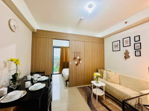 Shore One Bedroom Condo - close to MOA and Ikea with free wifi